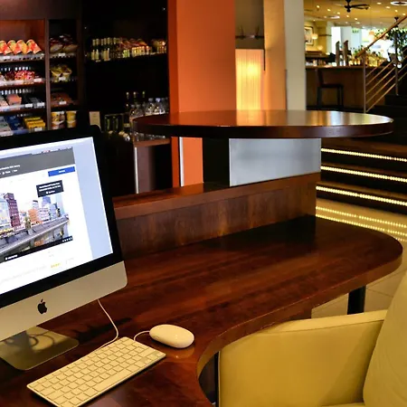 Courtyard By Marriott Hafen 4* Дюссельдорф