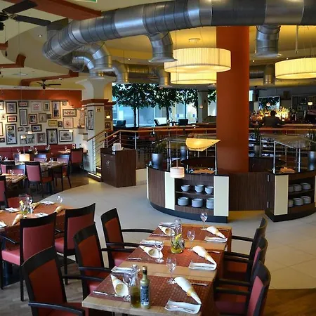 ホテル コートヤード バイ マリオット ハーフェン デュッセルドルフ