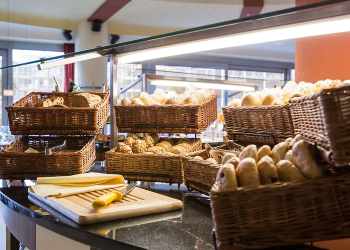 Hotell Courtyard By Marriott Hafen