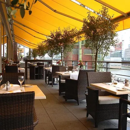 Courtyard By Marriott Hafen Dusseldorf