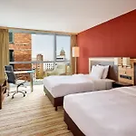 Ξενοδοχείο Courtyard By Marriott Hafen Ντίσελντορφ