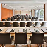 Hotel Courtyard By Marriott Hafen 4*