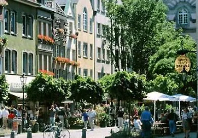 Hotel Courtyard By Marriott Hafen