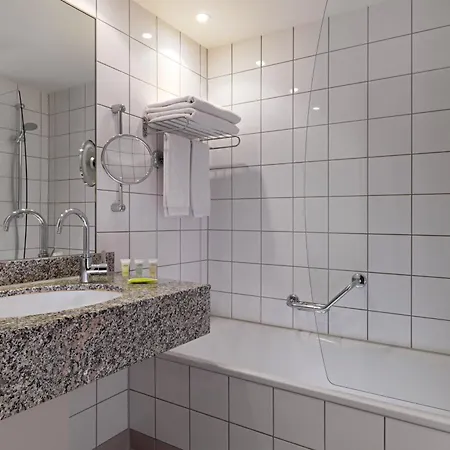 Hotel Courtyard By Marriott Hafen