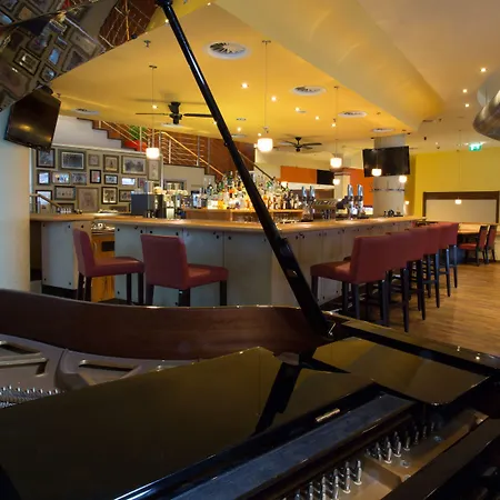 Courtyard By Marriott Hafen Hotel Düsseldorf
