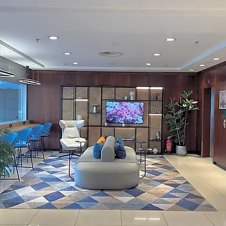 Courtyard By Marriott Hafen Hotel 4*