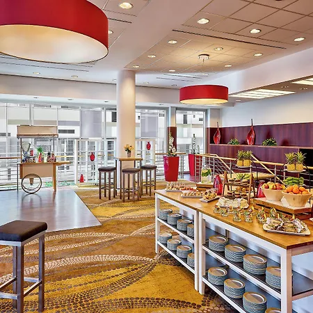 Courtyard By Marriott Hafen Hotel Düsseldorf