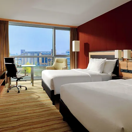 Courtyard By Marriott Hafen Düsseldorf