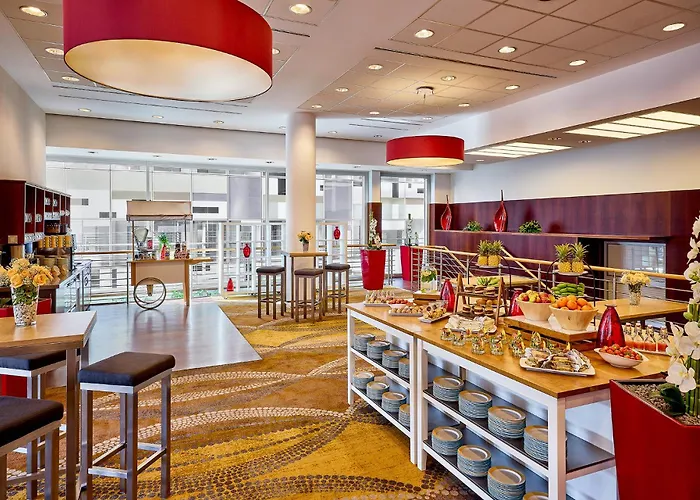 Otel Courtyard By Marriott Hafen 4*