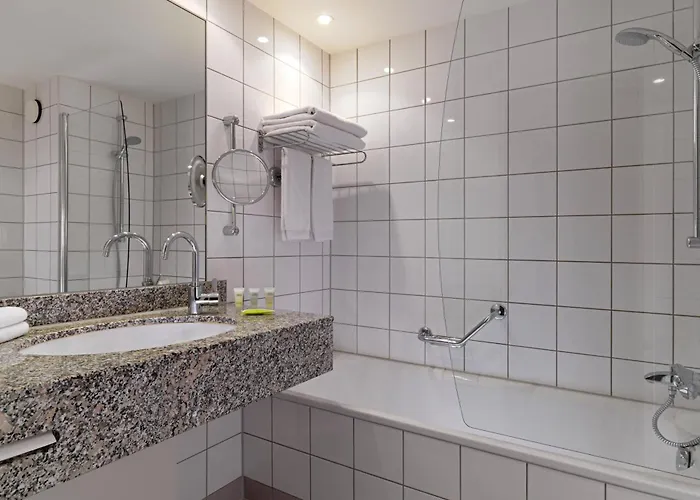 Otel Courtyard By Marriott Hafen