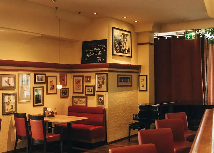 Courtyard By Marriott Hafen Otel