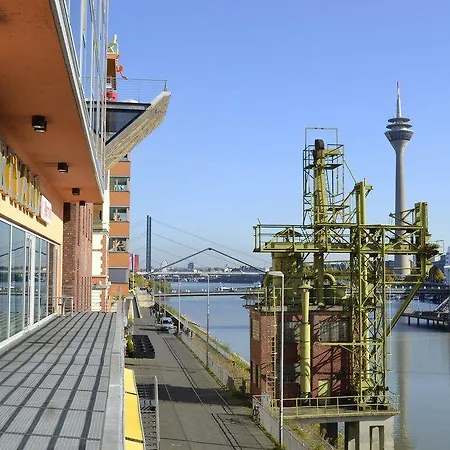 Courtyard By Marriott Hafen