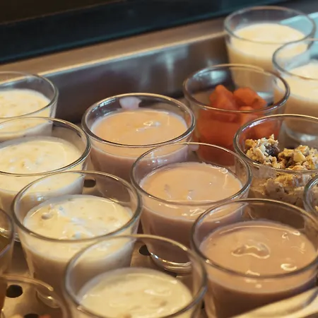 Courtyard By Marriott Hafen מלון דיסלדורף