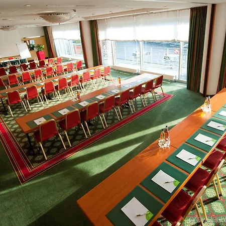 Courtyard By Marriott Hafen Dusseldorf
