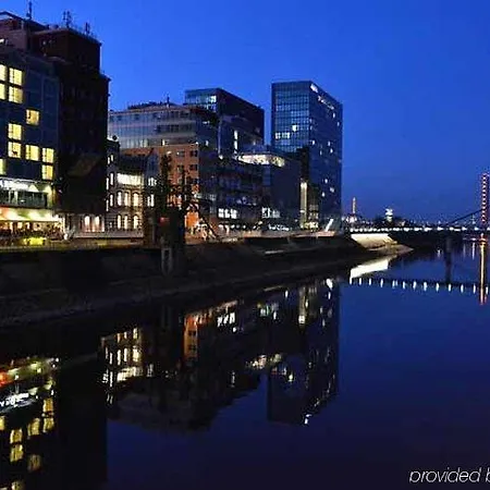 Hotel Courtyard By Marriott Hafen