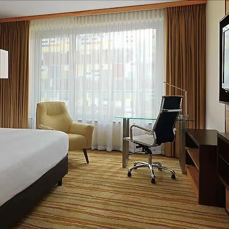 Courtyard By Marriott Hafen 4*
