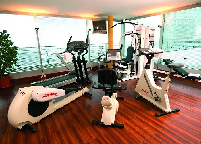 Courtyard By Marriott Hafen Dusseldorf