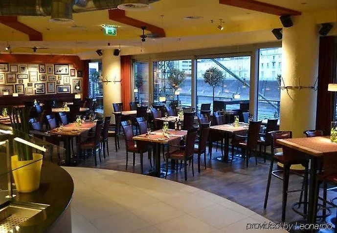 Hotel Courtyard By Marriott Hafen 4*