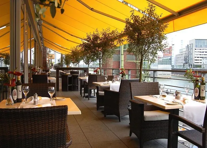 Courtyard By Marriott Hafen Dusseldorf